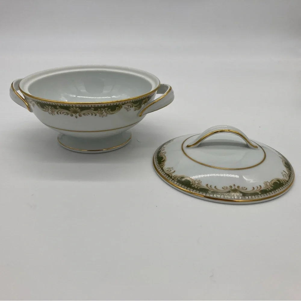 Noritake large footed